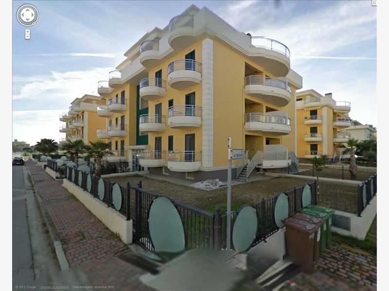 Il Ventaglio Apartment Martinsicuro Eksteriør billede